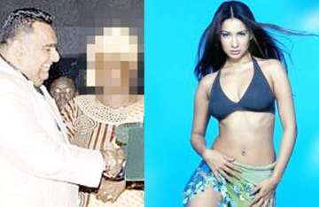 yuvraj s ex flame kim sharma secretly marries kenya based tycoon