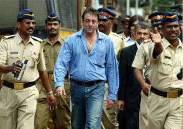 sanjay dutt turned poet wrote 100 shayaris while living behind salaakhen