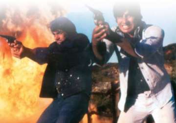 sholay releases in pakistan