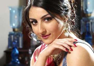 5 glamorous avatars of birthday girl soha ali khan