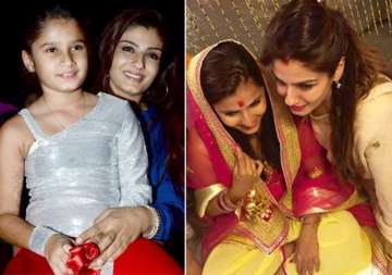 raveena tandon shares picture from daughter chhaya s wedding