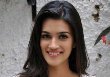 losing singh is bling unfortunate kriti sanon