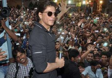 shah rukh khan to promote bengal tourism