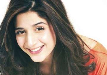 theres no competition with mahira khan says mawra