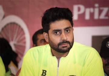 when the film industry avoided junior bachchan s calls