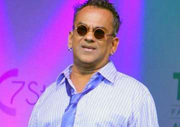remo fernandes booked for verbally abusing minor