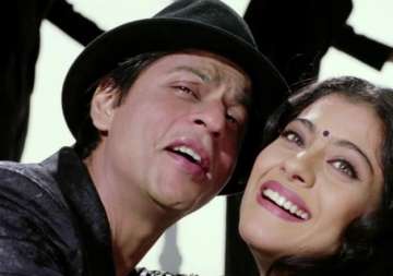 after dilwale shah rukh interested in mature love story with kajol