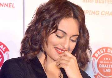 sonakshi sinha gets warm birthday wishes from shahid kapoor and others