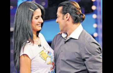 salman katrina to do item number in tees maar khan