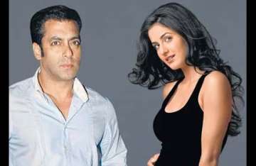 salman and katrina avoid each other