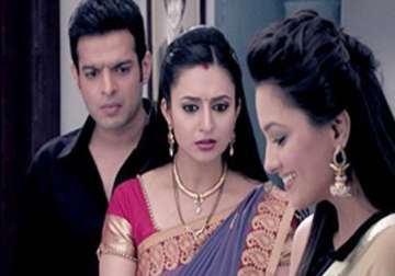 yeh hai mohabbatein is shagun planning to take raman ishita s baby away from them