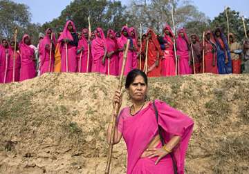 is gulabi gang leader a bigg boss contestant