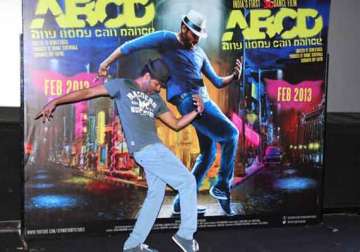 it s time to shake a leg with abcd... cast