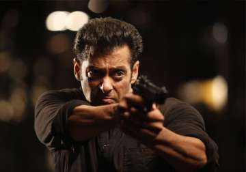 jai ho box office collection rs 70.18 cr in india in four days dhoom 3 had earned 129.32 cr