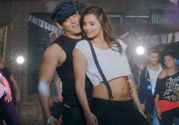 jai ho box office collection rs 136.37 cr worldwide in ten days
