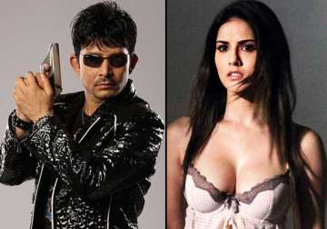 krk offers rs 1 cr for sunny leone s strip dance complaint filed against him view pics