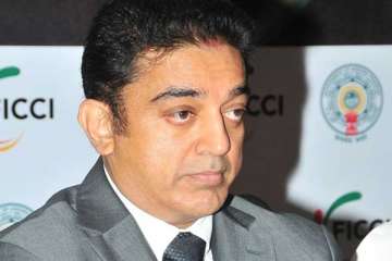 kamal haasan moves competition commission on vishwaroopam