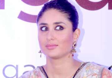 kareena kapoor loves online shopping