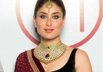 kareena kapoor to design bebo line for foreign label