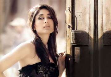 kareena kapoor opts out of shuddhi sizzles in an item number in gabbar see pics