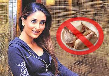 kareena refuses to endorse poultry brand