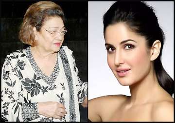 katrina meets ranbir s grandmother after denying marriage rumours see pics