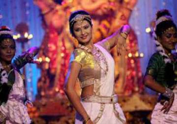 kratika sengar performs bharatnatyam on pavitra rishta