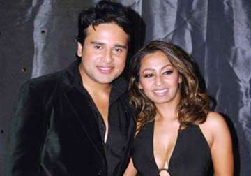 krushna and i love to sleep with each other says kashmera shah