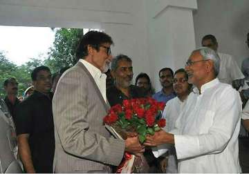 led by big b bollywood to lend glamour to bihar divas