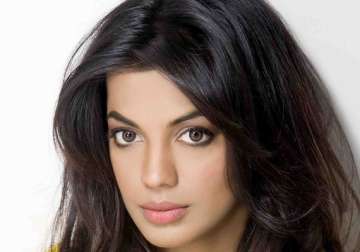 mugdha shoots in dilli ki sardi