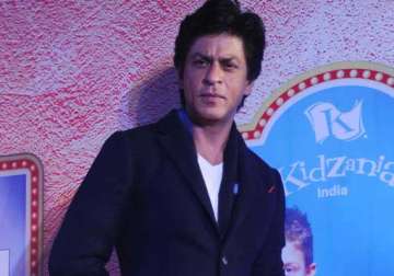 my hollywood role should make indians proud shah rukh khan interview