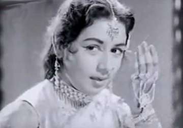 nanda was a very warm and loving woman had no tantrums manoj kumar