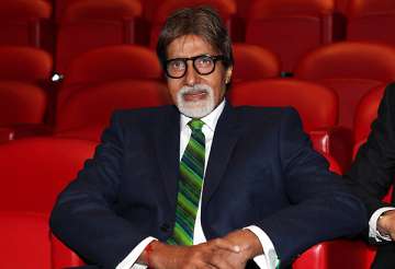 on 26/11 anniversary big b says he still feels safe in mumbai