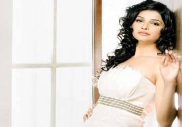outsiders not taken seriously in bollywood says prachi desai