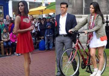 pakistan bans screening of salman khan s ek tha tiger promos reviews