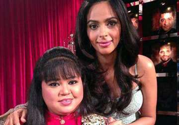 participants of the bachelorette lift up comedian bharti