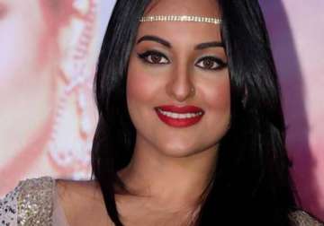 people discouraged me from taking up lootera sonakshi sinha