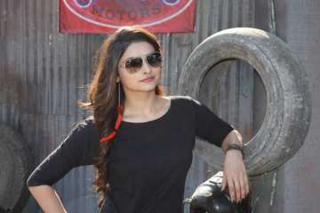 prachi desai to play princess in vikram bhatt s next 1920