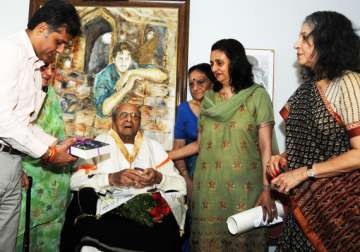 pran conferred phalke award at home