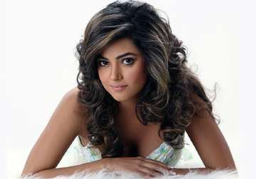 priyanka and i not close buddies meera chopra