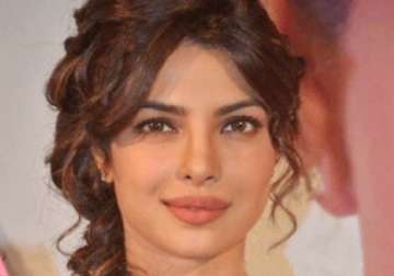 priyanka chopra actresses are paid less compared to actors