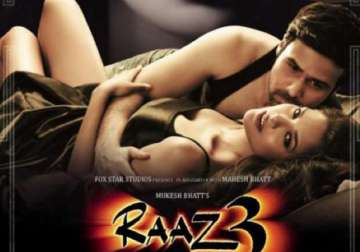 raaz 3 movie review bipasha overshadows emraan