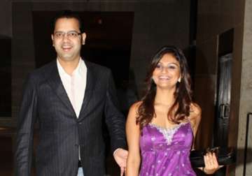 rahul s wife dimpy ganguly to play icchadhari nagin in tv serial