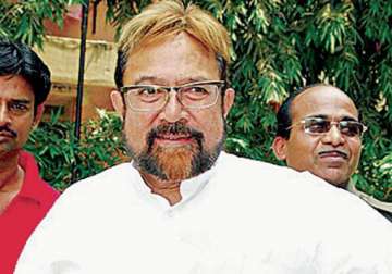 rajesh khanna doing fine to be discharged soon