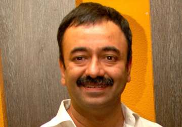 raju hirani busy fueling script of munnabhai sequel