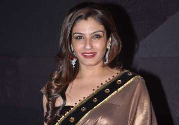 raveena tandon to be the official face of sony pal tv channel