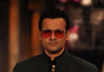 rohit roy urges parents to keep away mobile phones from kids