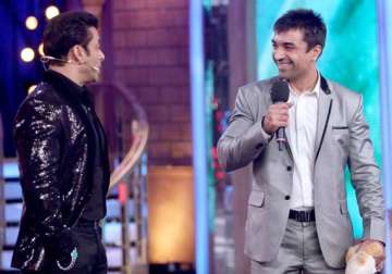 bigg boss 7 salman ajaz to handover a written apology over modi remark