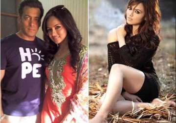 salman khan questions why sana would kidnap a 15 year old girl