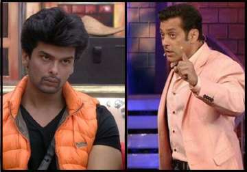 bigg boss 7 kushal tandon all set to compete with salman khan in bollywood see pics